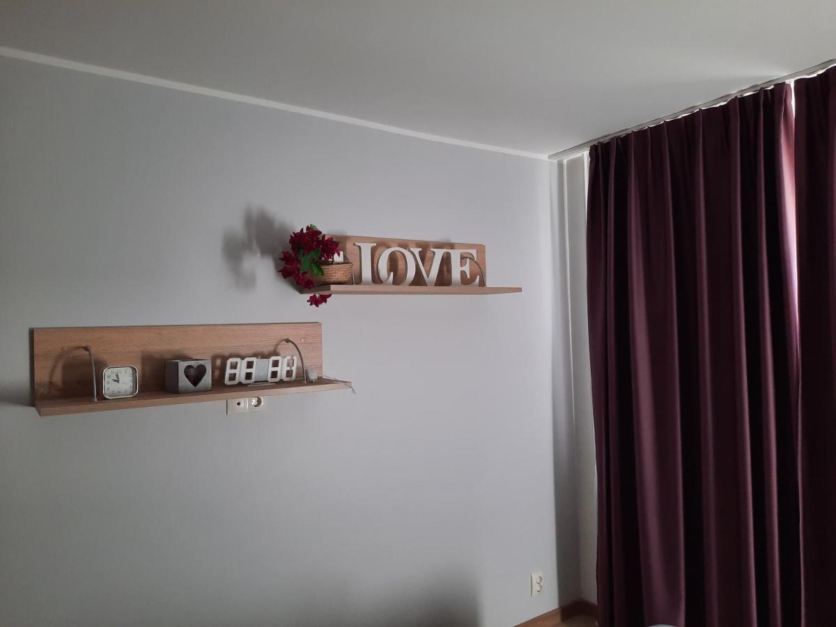 Cosy Home 10 Min From City Center Tallinn Exterior photo
